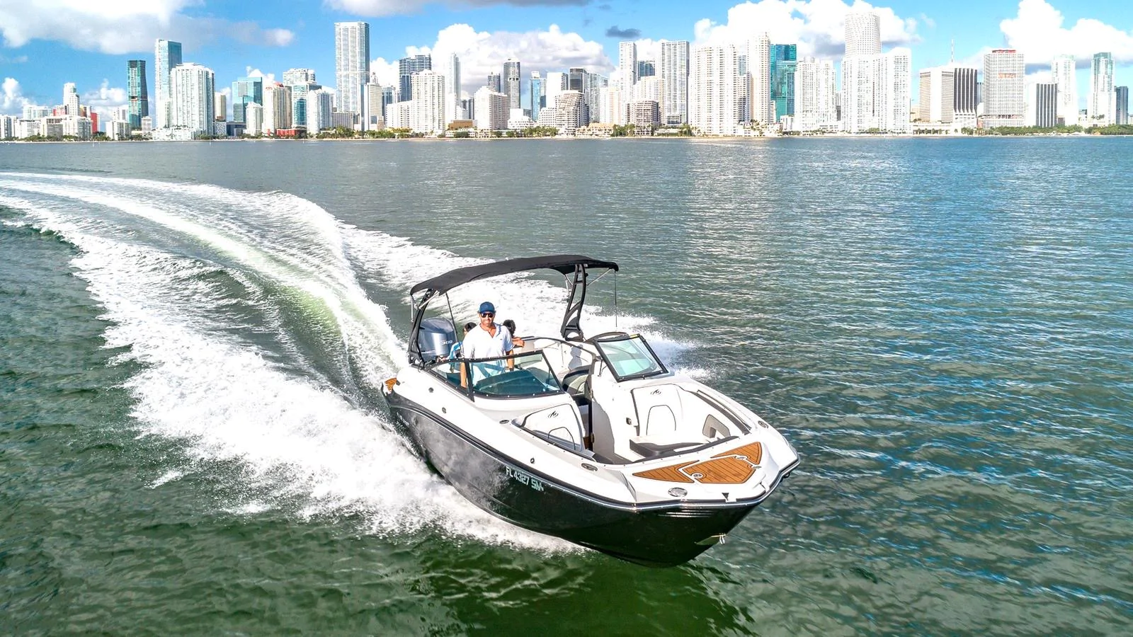 27' Monterey by Downtown Miami